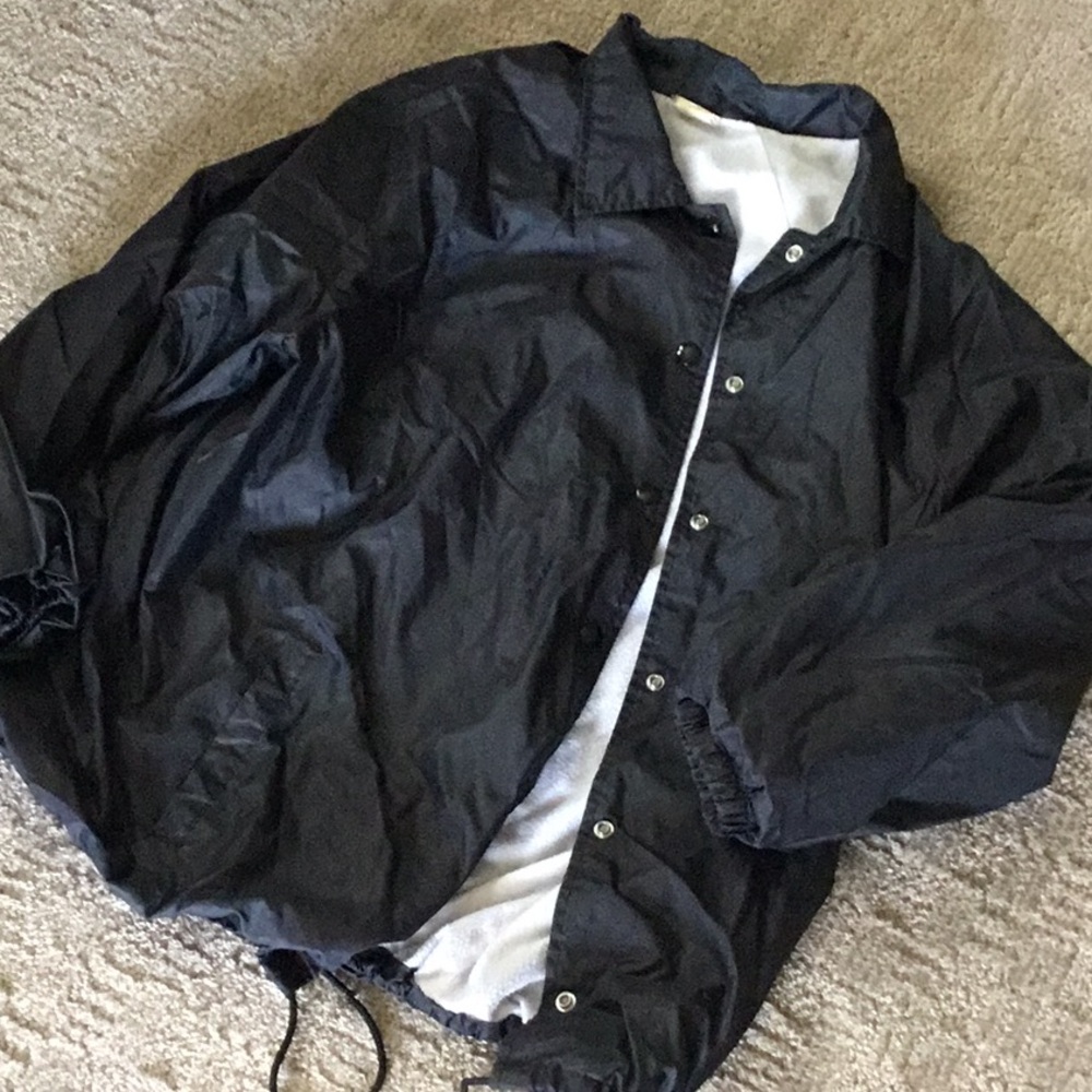 Black lined windbreaker size L